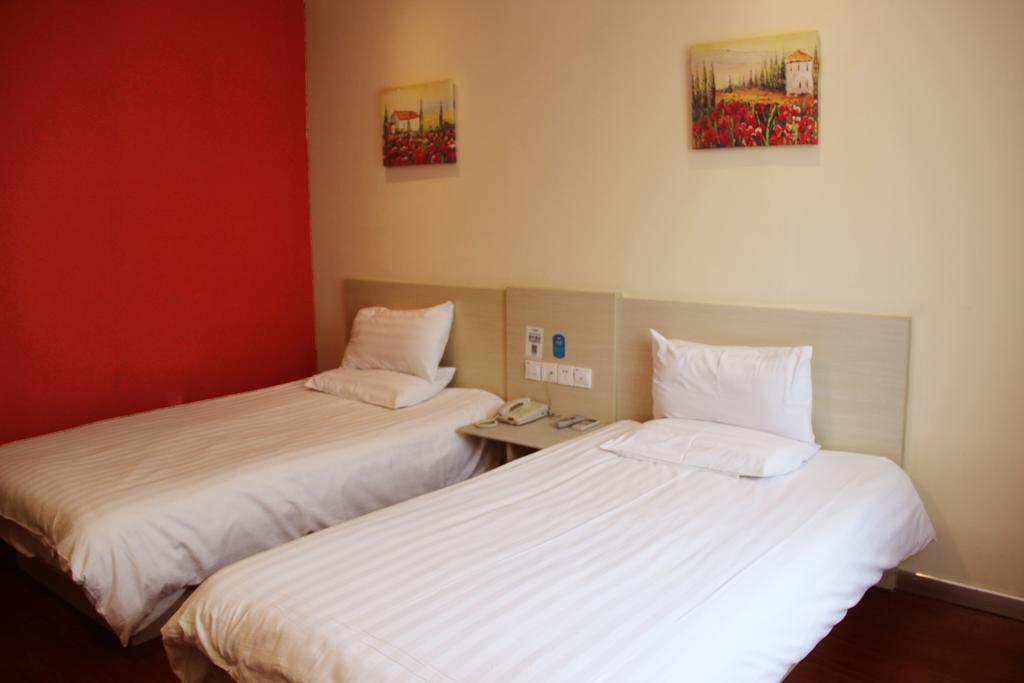 Hanting Express Xinyu Xianlai Avenue Quarto foto